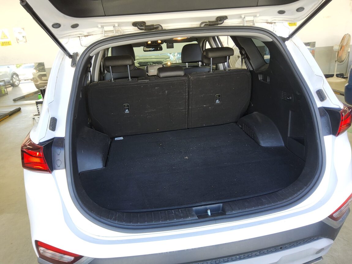 HYUNDAI SANTA FE (TM) 2.0T GDi 2WD PREMIUM 2020 - zdjęcie 15
