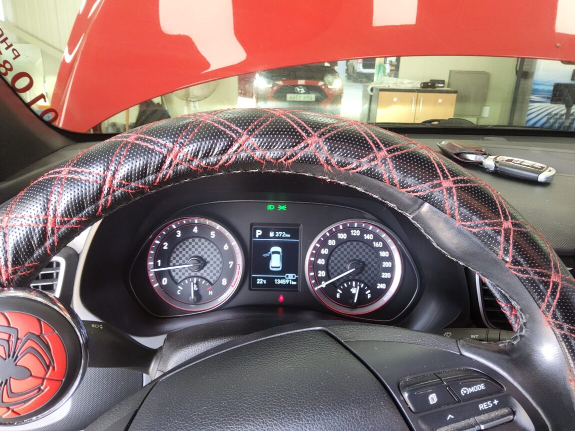HYUNDAI VELOSTER (JS) 1.4 TURBO MODERN CORE 2018 - zdjęcie 9