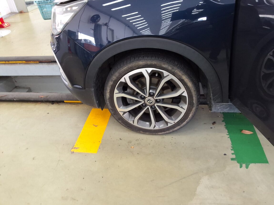 KG MOBILITY (SSANGYONG) TIVOLI AIR GASOLINE 2WD RX 2019 - zdjęcie 21