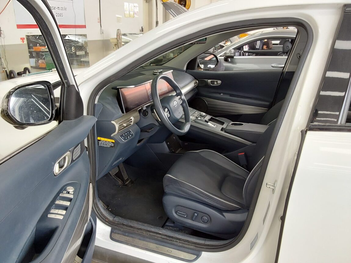 HYUNDAI NEXO FCEV PREMIUM 2022 - zdjęcie 10
