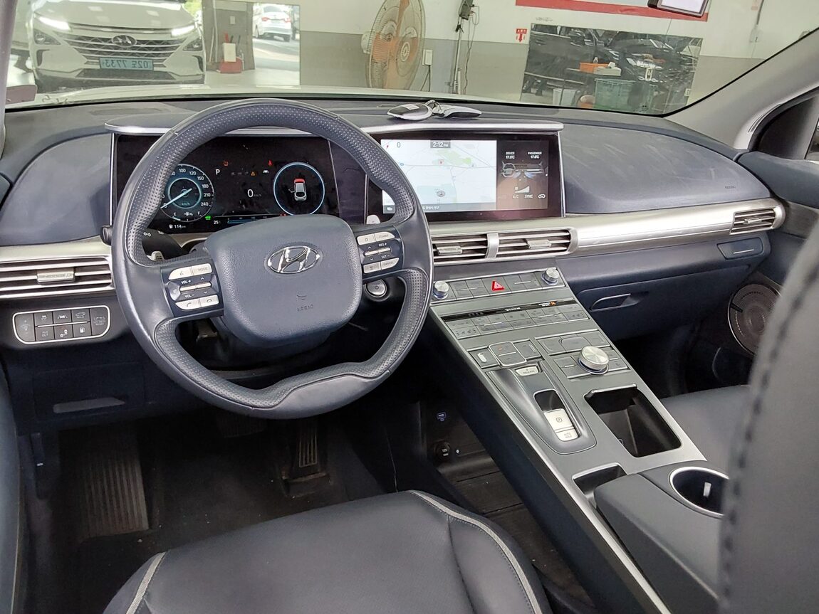 HYUNDAI NEXO FCEV PREMIUM 2022 - zdjęcie 11