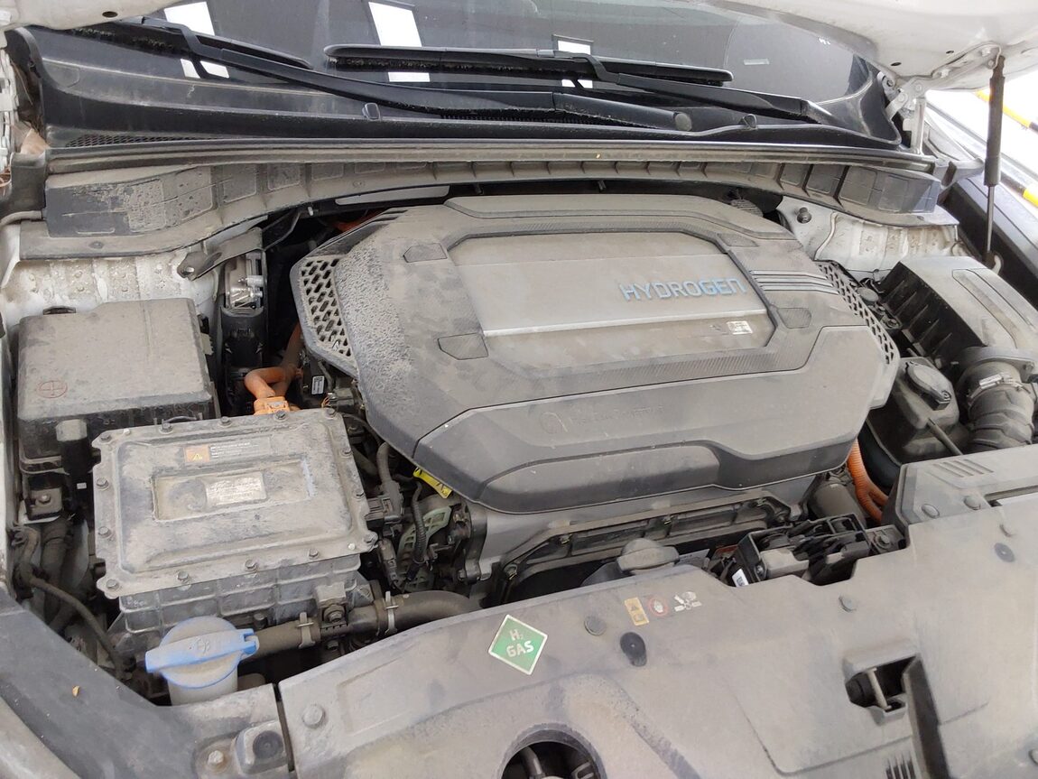 HYUNDAI NEXO FCEV PREMIUM 2022 - zdjęcie 19