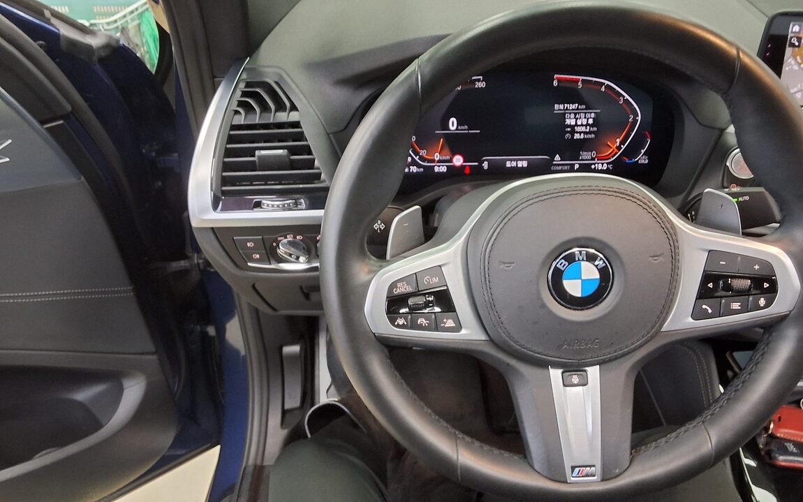 BMW X4 (2ND GEN) 20d xDRIVE M SPORT 2020 - zdjęcie 17