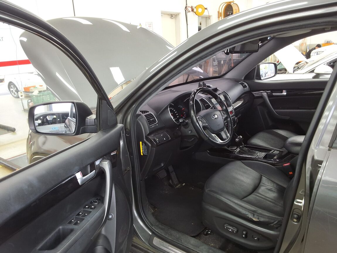 KIA NEW SORENTO R R2.0 2WD TRENDY 2014 - zdjęcie 10