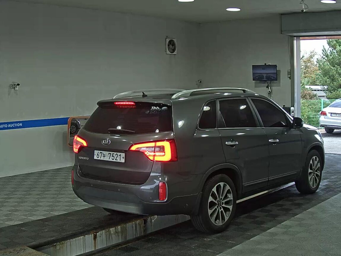 KIA NEW SORENTO R R2.0 2WD TRENDY 2014 - zdjęcie 5