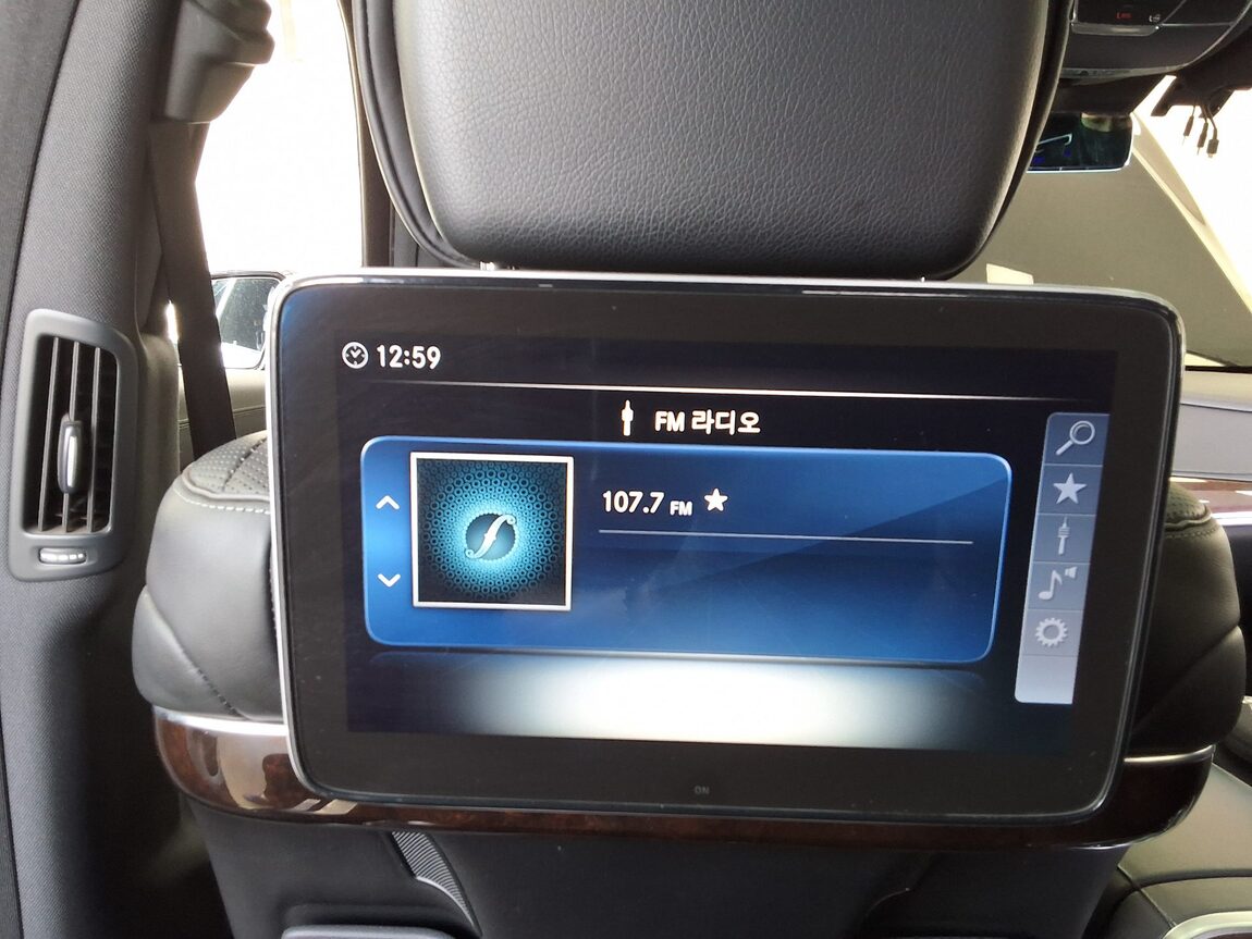 MERCEDES-BENZ S-CLASS (6TH GEN) S560L 4MATIC 2019 - zdjęcie 27