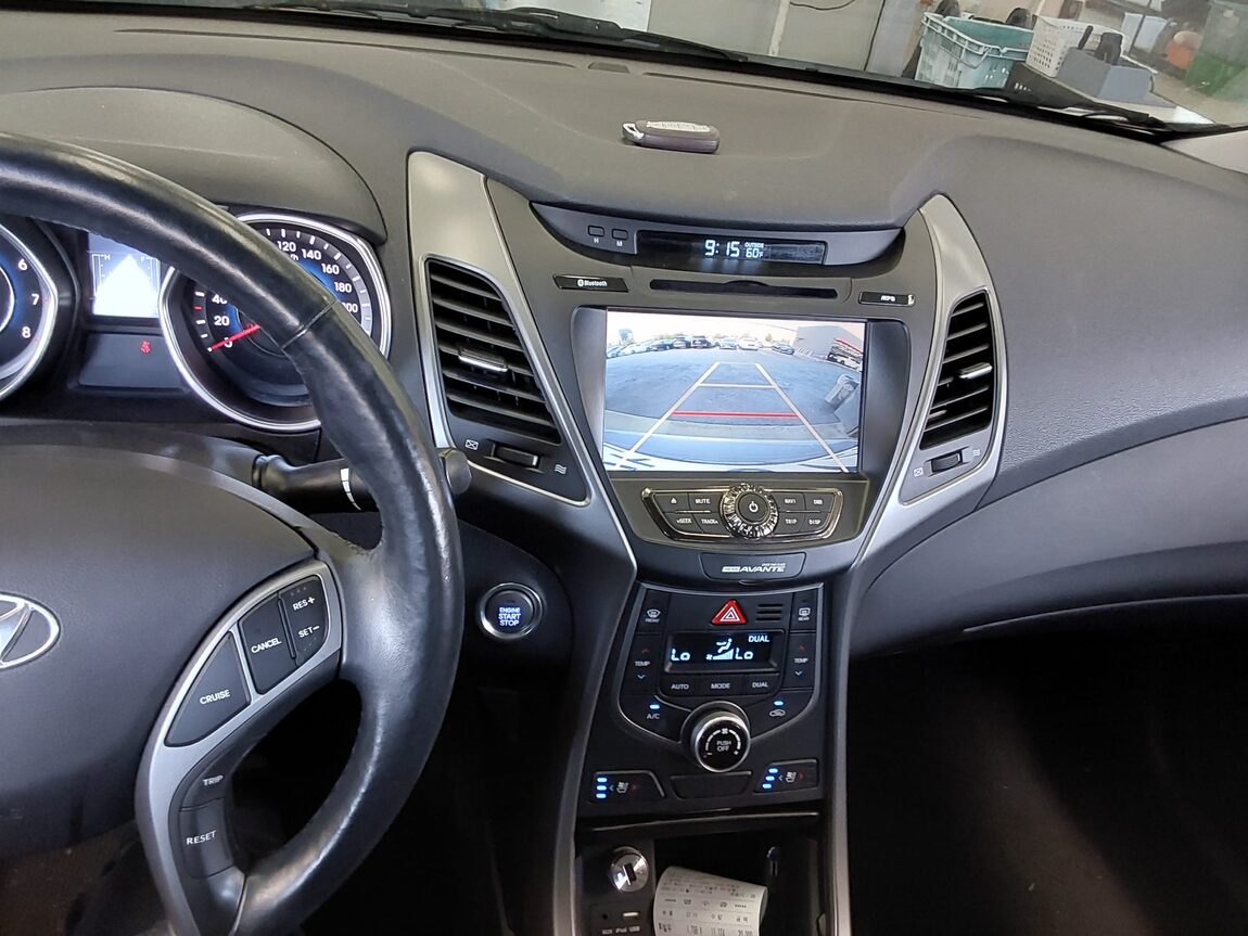 HYUNDAI THE NEW AVANTE MD 1.6 GDi MODERN 2015 - zdjęcie 17