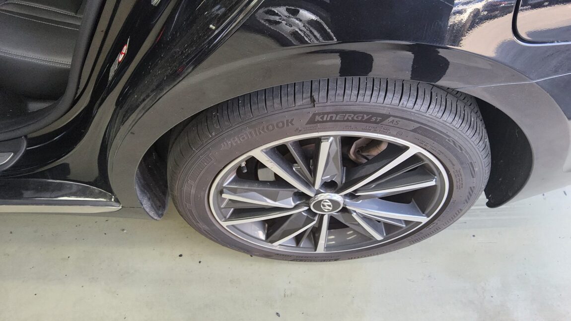 HYUNDAI THE NEW GRANDEUR IG GASOLINE 3.3 EXCLUSIVE 2022 - zdjęcie 24