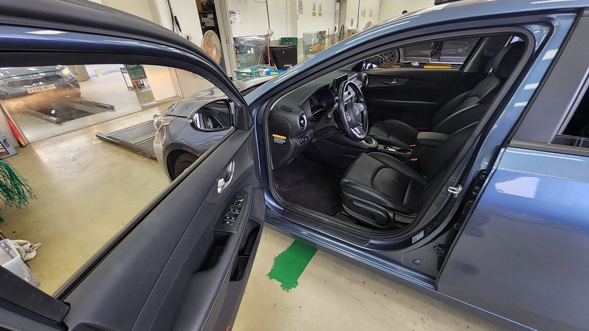 KIA ALL NEW K3 1.6 GASOLINE LUXURY 2019 - zdjęcie 10
