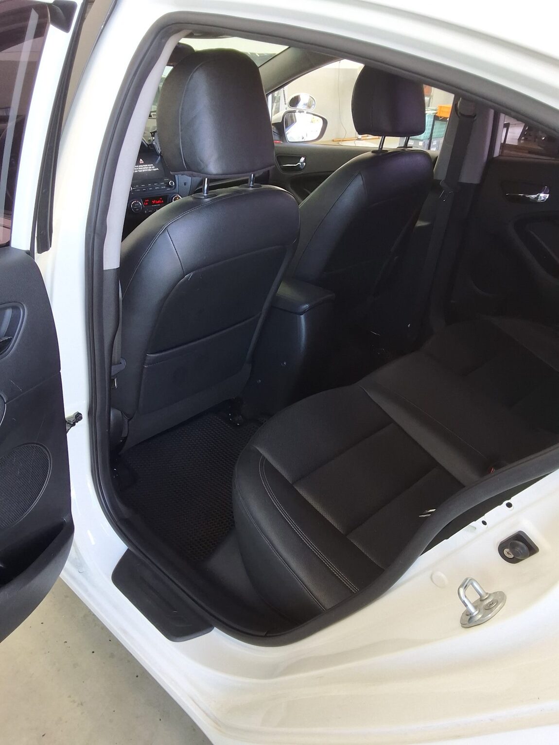 KIA K3 1.6 GDI PRESTIGE 2013 - zdjęcie 12