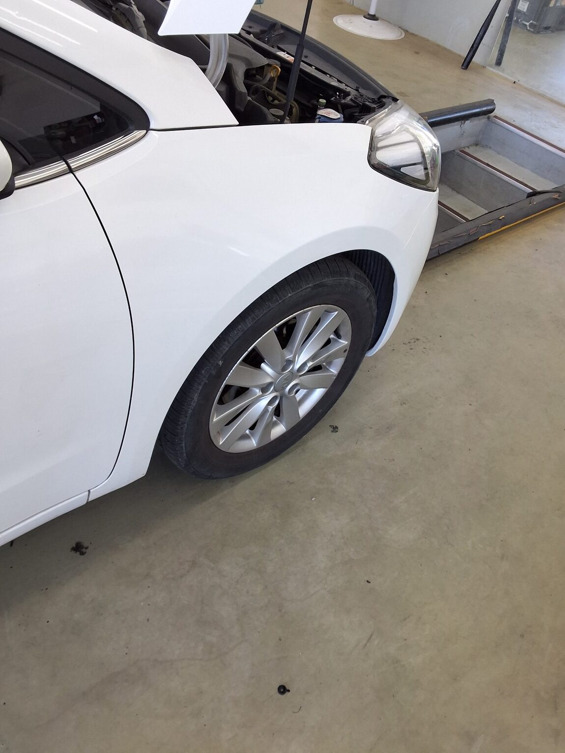 KIA K3 1.6 GDI PRESTIGE 2013 - zdjęcie 23