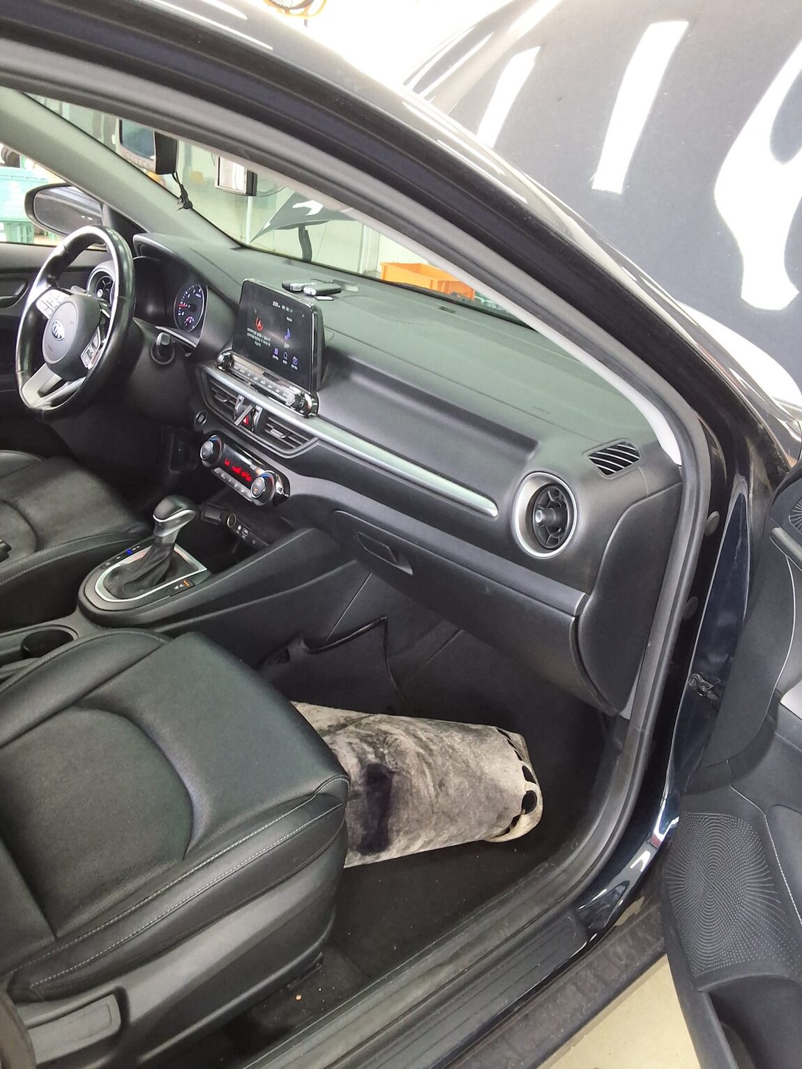 KIA ALL NEW K3 1.6 GASOLINE LUXURY 2019 - zdjęcie 14