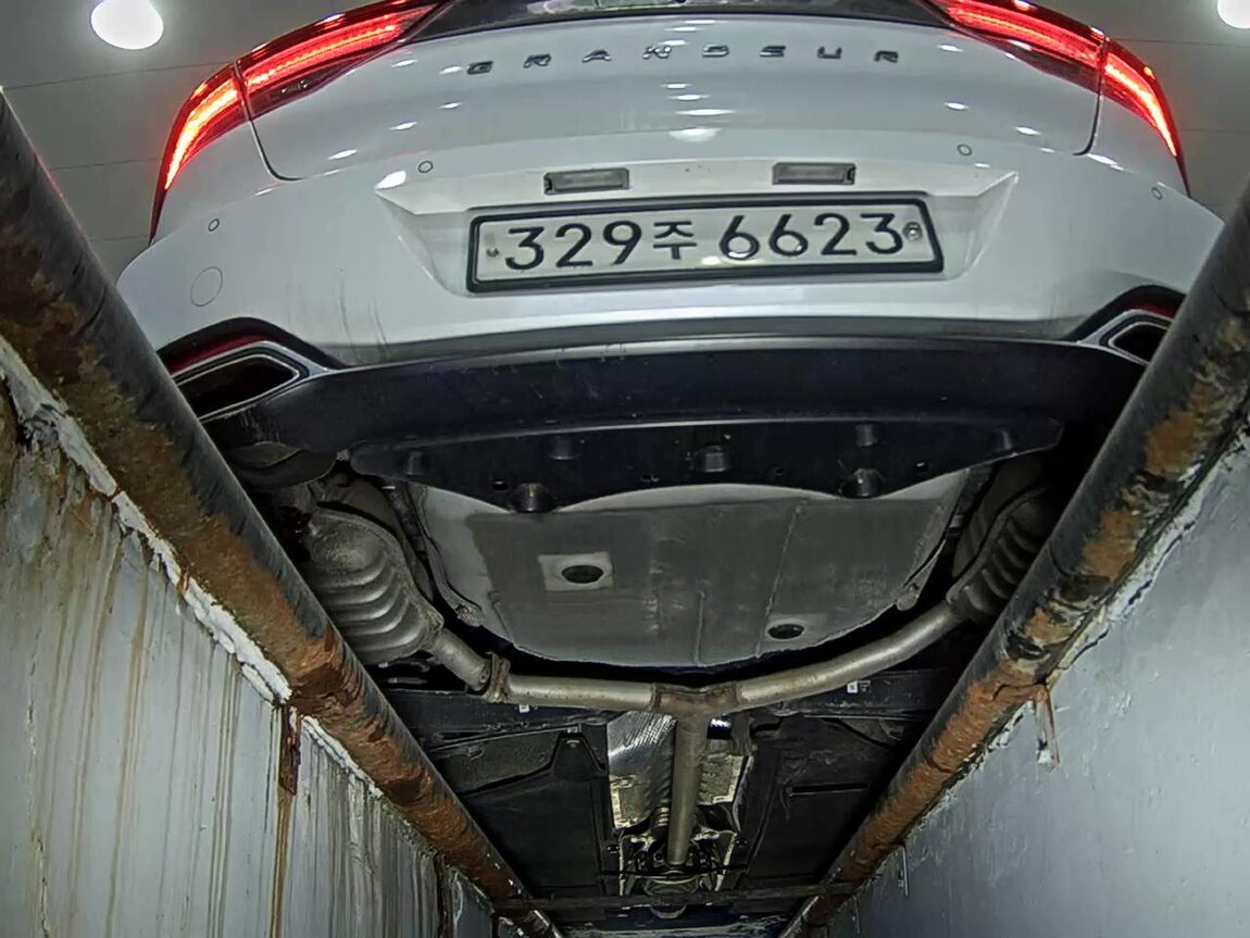 HYUNDAI THE NEW GRANDEUR IG GASOLINE 2.5 PREMIUM CHOICE 2020 - zdjęcie 8