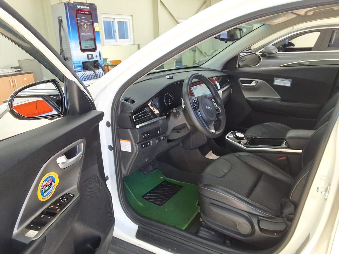 KIA NIRO EV TAXI 2022 - zdjęcie 11