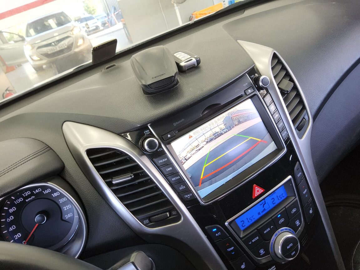 HYUNDAI NEW i30 1.6 GDi PYL 2014 - zdjęcie 17