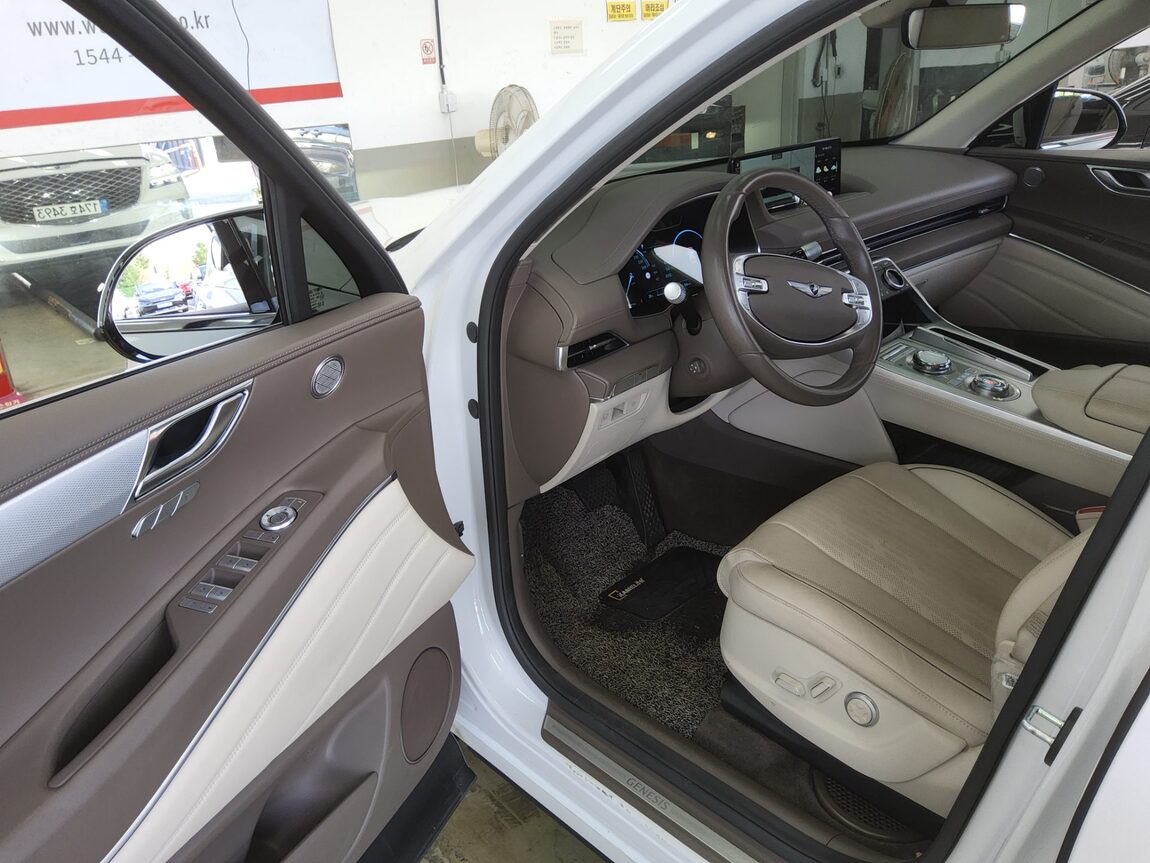 GENESIS GV80 2.5 GASOLINE 2WD BASE MODEL 2023 - zdjęcie 10