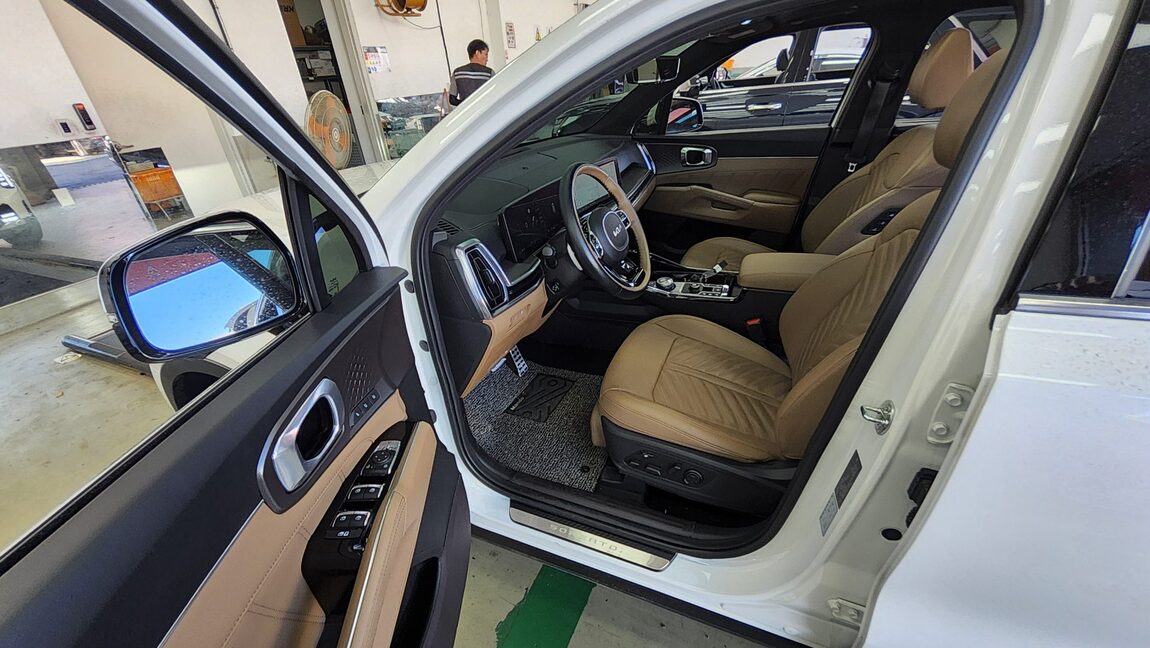 KIA THE NEW SORENTO HYBRID (MQ4) 1.6 HEV 2WD SIGNATURE 2024 - zdjęcie 10