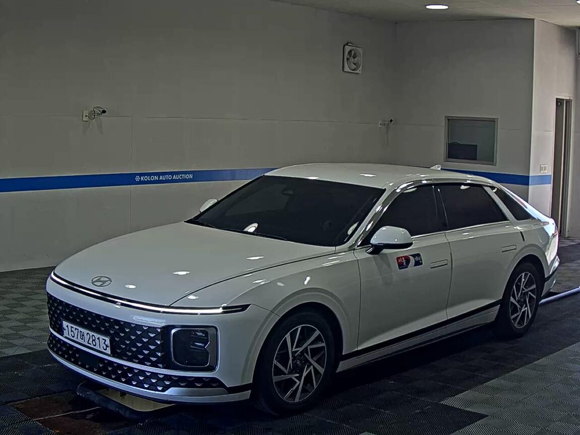 HYUNDAI THE ALL NEW GRANDEUR LPi 3.5 COMMERCIAL PREMIUM MODEL 2025 - zdjęcie 2