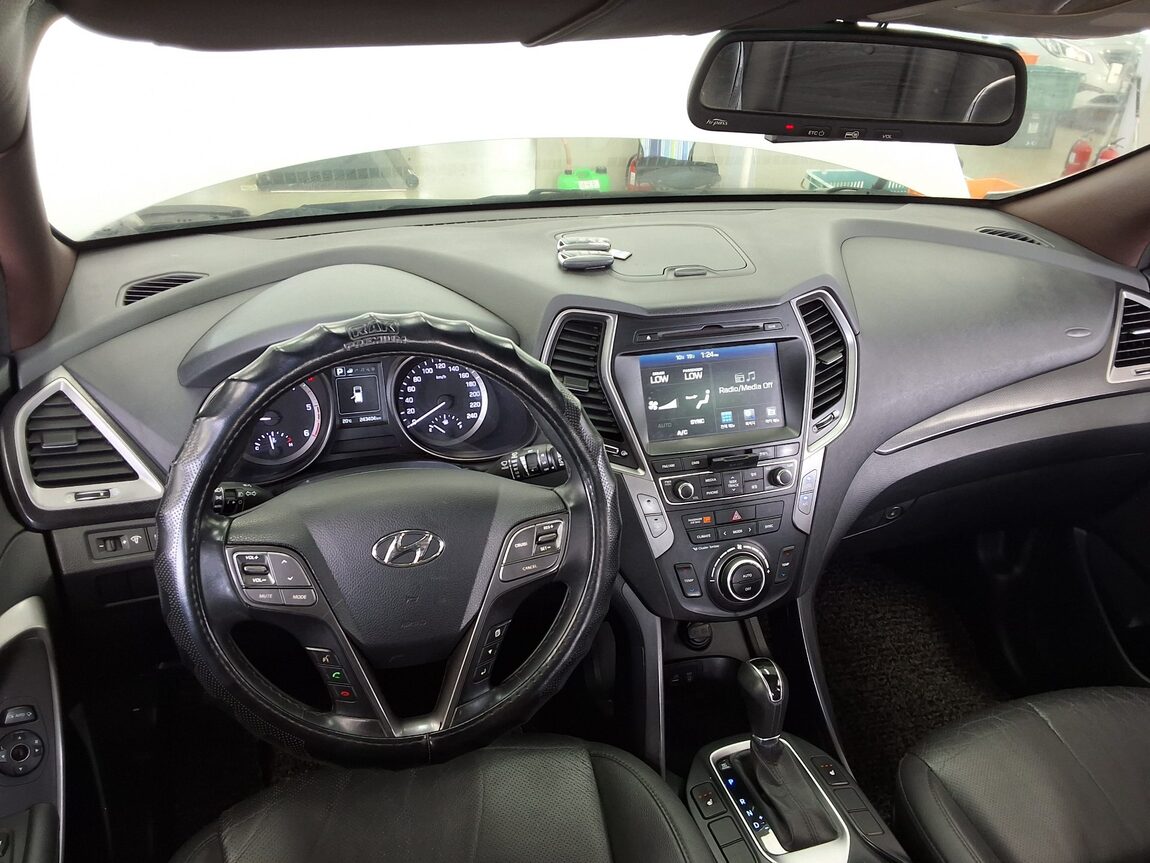 HYUNDAI SANTA FE THE PRIME DIESEL R2.0 2WD PREMIUM 2016 - zdjęcie 11