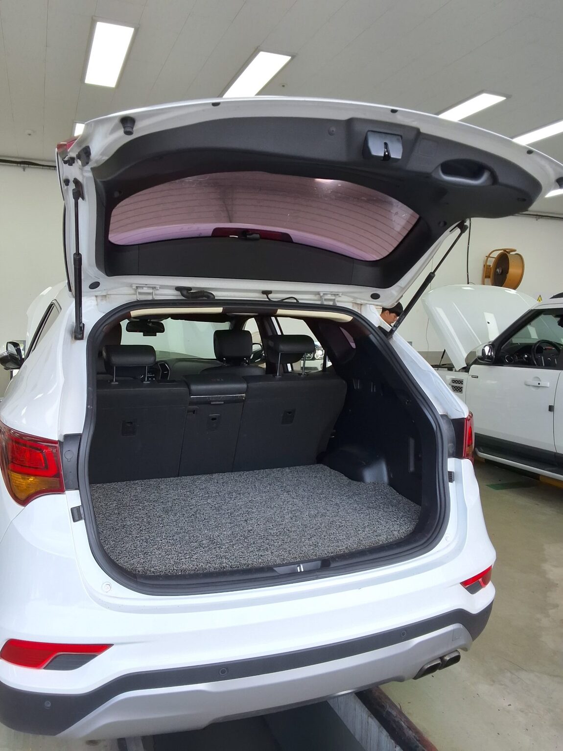 HYUNDAI SANTA FE THE PRIME DIESEL R2.0 2WD PREMIUM 2016 - zdjęcie 15