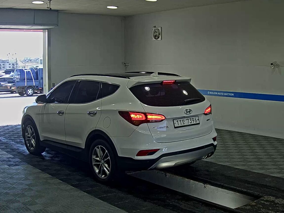 HYUNDAI SANTA FE THE PRIME DIESEL R2.2 2WD EXCLUSIVE 2016 - zdjęcie 6