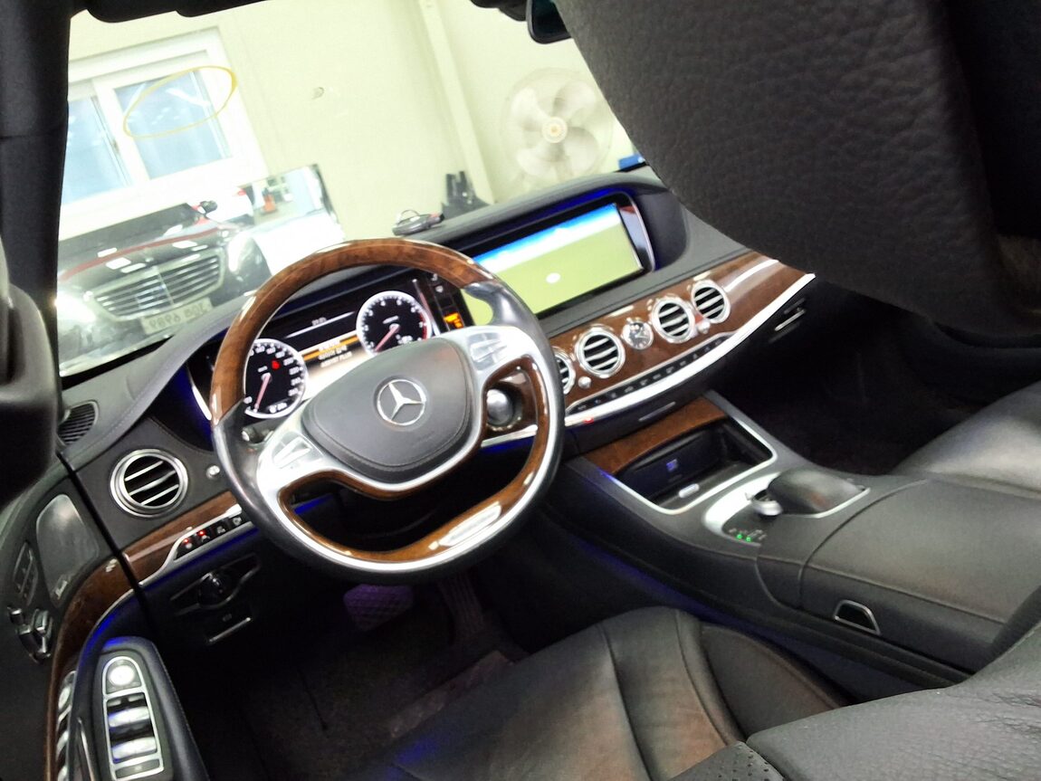 MERCEDES-BENZ S-CLASS (6TH GEN) S500L 4MATIC 2014 - zdjęcie 12
