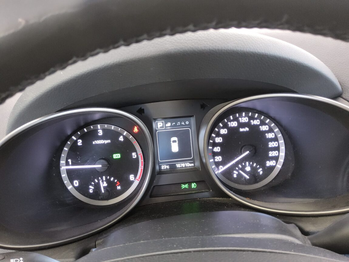 HYUNDAI SANTA FE THE PRIME DIESEL R2.0 2WD PREMIUM 2017 - zdjęcie 9
