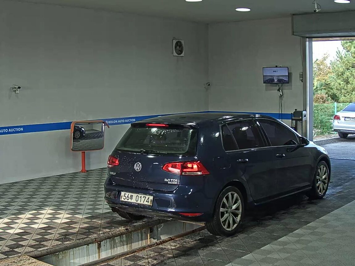 VOLKSWAGEN GOLF (7TH GEN) 2.0 TDI 2016 - zdjęcie 5