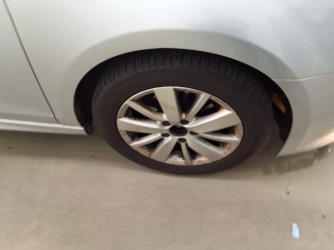 VOLKSWAGEN GOLF (6TH GEN) 1.6 TDI BLUEMOTION STYLE EDITION 2013 - zdjęcie 21