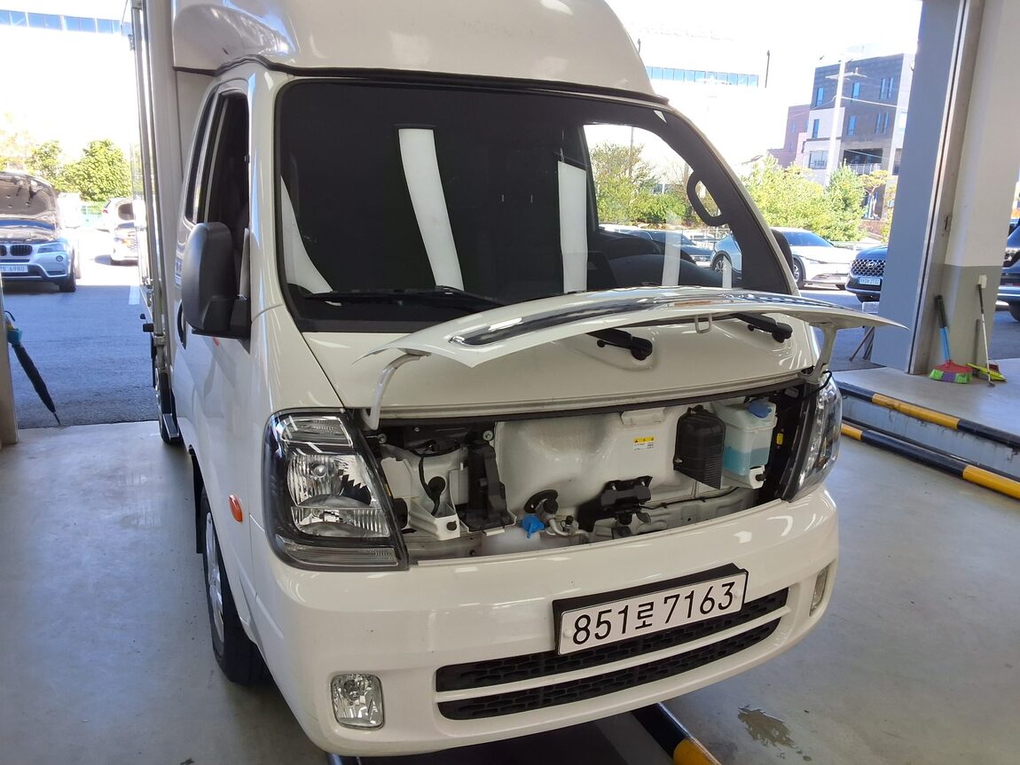 KIA THE NEW BONGO III CARGO 1 TON LPG KING CAB EXTRA LONG WHEELBASE L LITE 2025 - zdjęcie 17