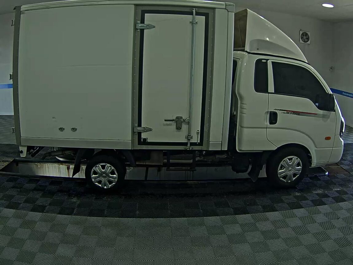 KIA THE NEW BONGO III CARGO 1 TON LPG KING CAB EXTRA LONG WHEELBASE L LITE 2025 - zdjęcie 4