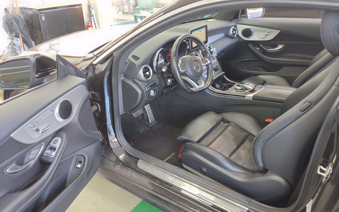 MERCEDES-BENZ C-CLASS (4TH GEN) C200 COUPE 2016 - zdjęcie 10