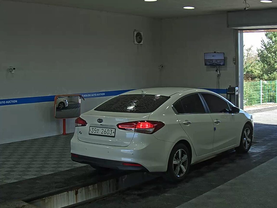 KIA THE NEW K3 1.6 GDI TRENDY 2018 - zdjęcie 5