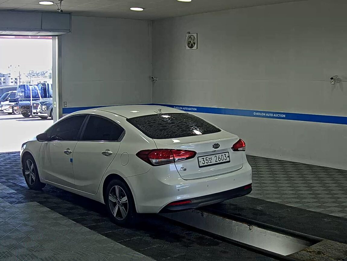 KIA THE NEW K3 1.6 GDI TRENDY 2018 - zdjęcie 6