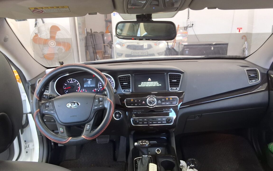 KIA THE NEW K7 2.4 GDI PRESTIGE SPECIAL 2013 - zdjęcie 11