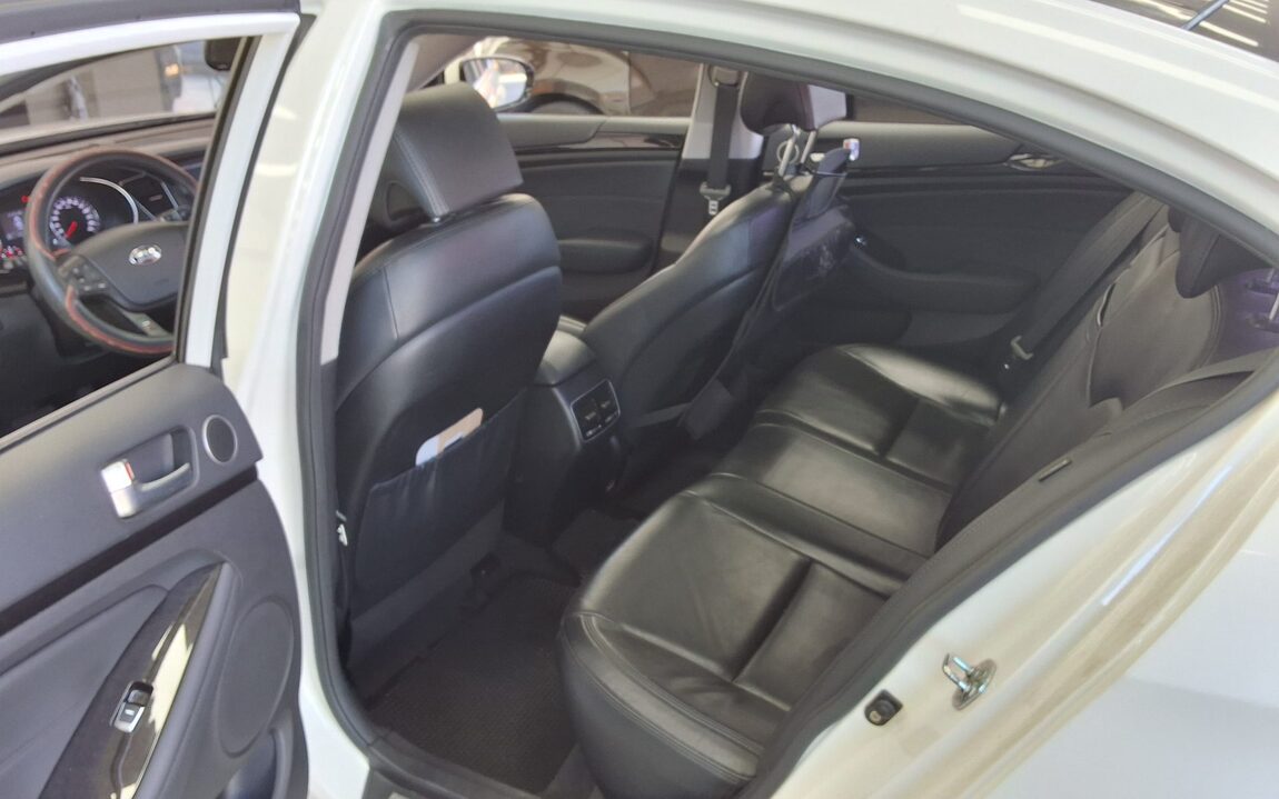 KIA THE NEW K7 2.4 GDI PRESTIGE SPECIAL 2013 - zdjęcie 12