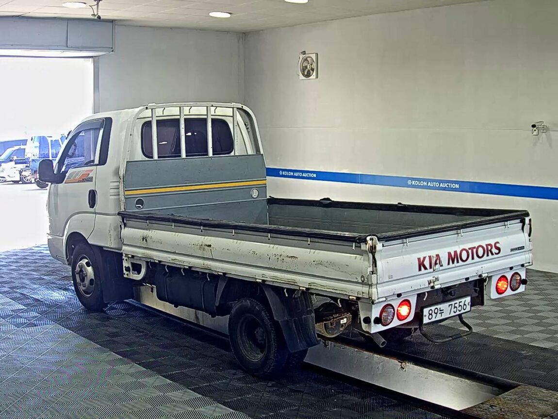 KIA BONGO III CARGO 1.2 TON KING CAB EXTRA LONG WHEELBASE 2017 - zdjęcie 6