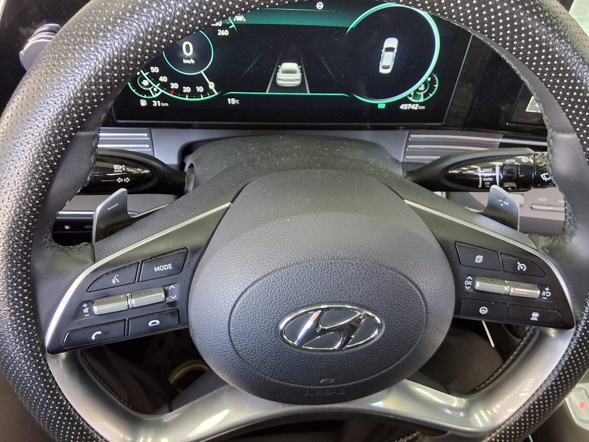 HYUNDAI THE NEW GRANDEUR IG GASOLINE 2.5 LE BLANC 2022 - zdjęcie 17