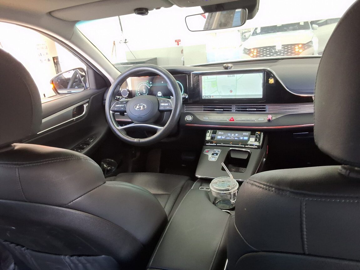 HYUNDAI THE NEW GRANDEUR IG GASOLINE 2.5 LE BLANC 2022 - zdjęcie 11