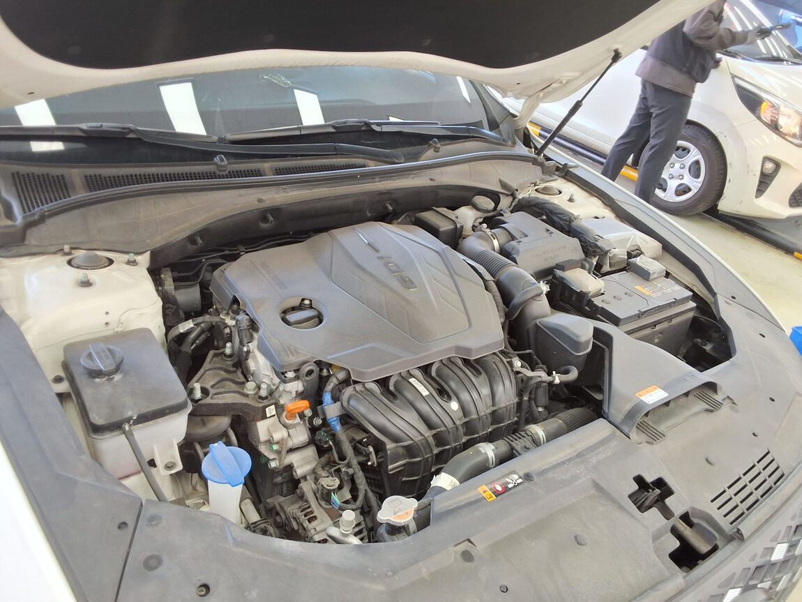 HYUNDAI THE NEW GRANDEUR IG GASOLINE 2.5 LE BLANC 2022 - zdjęcie 21