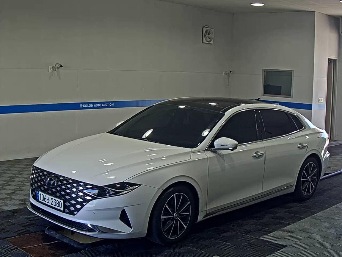 HYUNDAI THE NEW GRANDEUR IG GASOLINE 2.5 LE BLANC 2022 - zdjęcie 2