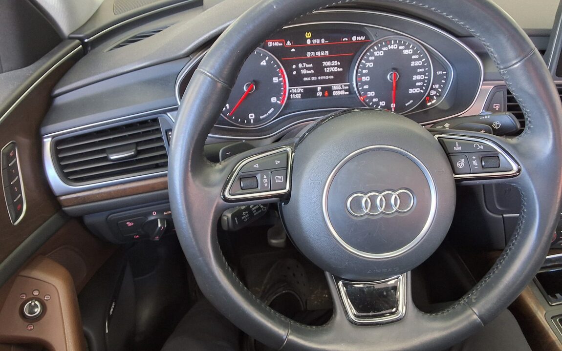 AUDI A6 (4TH GEN) 3.0 TDI QUATTRO DYNAMIC 2014 - zdjęcie 17