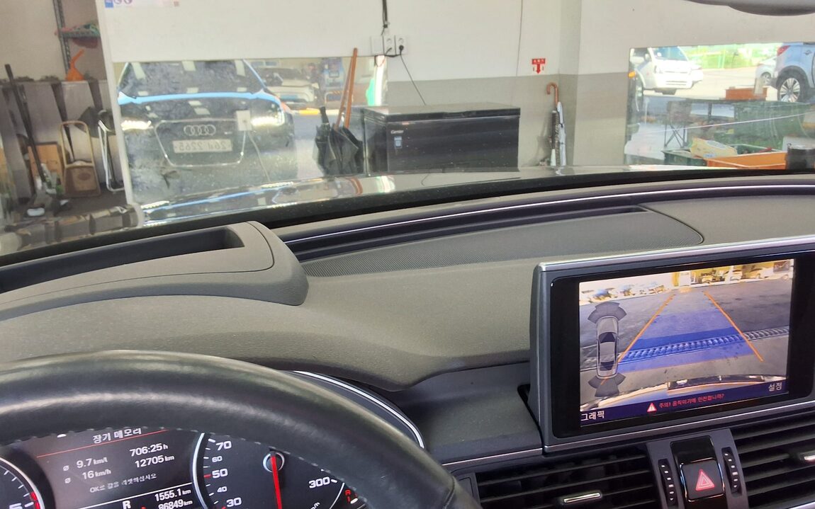 AUDI A6 (4TH GEN) 3.0 TDI QUATTRO DYNAMIC 2014 - zdjęcie 19