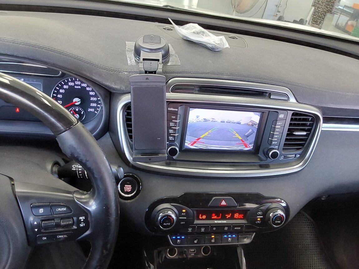 KIA ALL NEW SORENTO R2.0 4WD PRESTIGE 2015 - zdjęcie 17