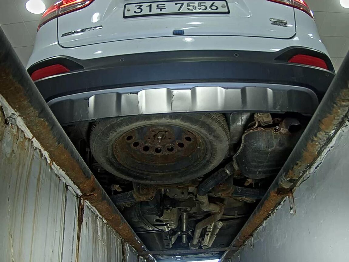 KIA ALL NEW SORENTO R2.0 4WD PRESTIGE 2015 - zdjęcie 8