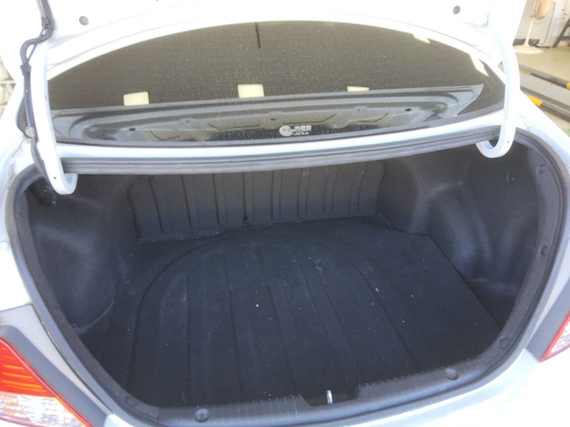 HYUNDAI NEW ACCENT 1.4 VVT MODERN 2015 - zdjęcie 15