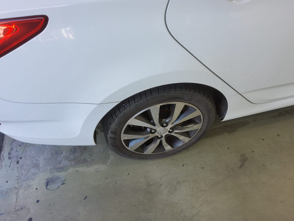 HYUNDAI NEW ACCENT 1.4 VVT MODERN 2015 - zdjęcie 25