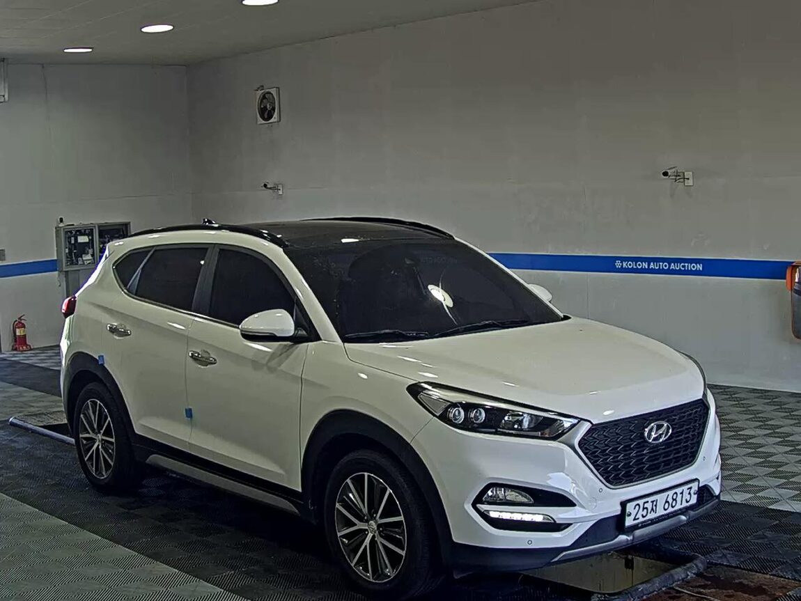 HYUNDAI ALL NEW TUCSON DIESEL 1.7 2WD PREMIUM 2017 - zdjęcie 3