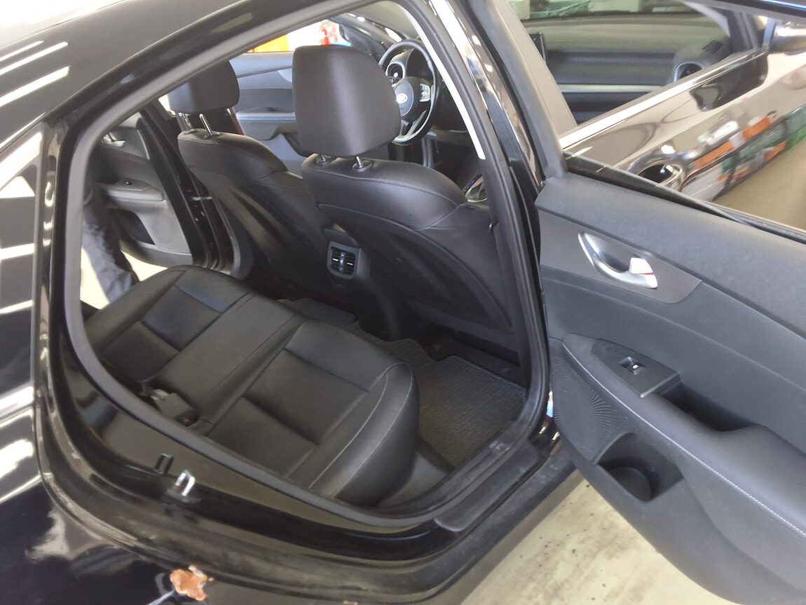 KIA ALL NEW K3 1.6 GASOLINE LUXURY 2019 - zdjęcie 13