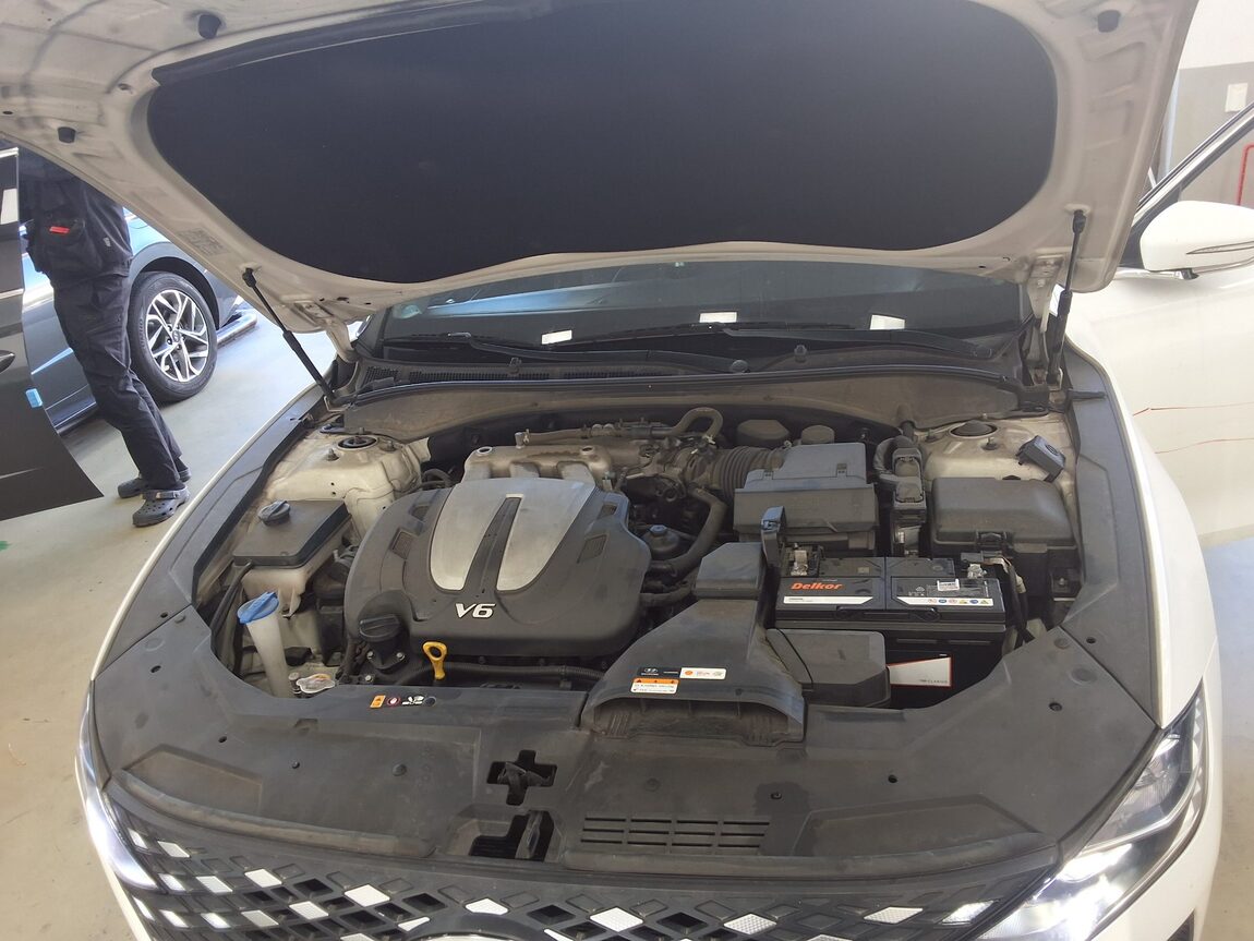 HYUNDAI THE NEW GRANDEUR IG LPi 3.0 RENTAL CAR MODERN 2021 - zdjęcie 19